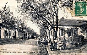 842- Affreville - Rue d'Alger